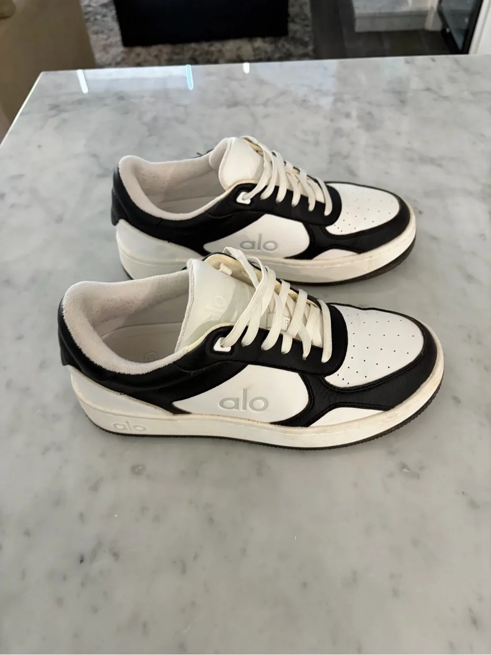 ALO Yoga Kids Black and White Low-Top Sneakers